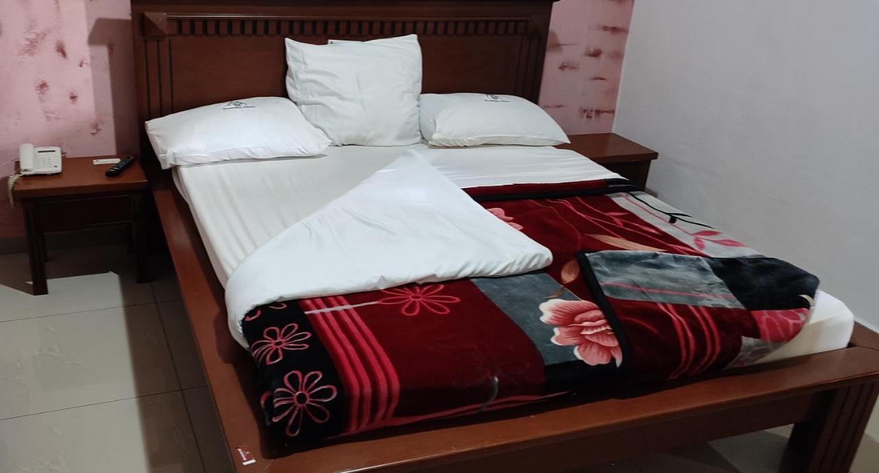 Prodiges Hotel Yaoundé Kültér fotó