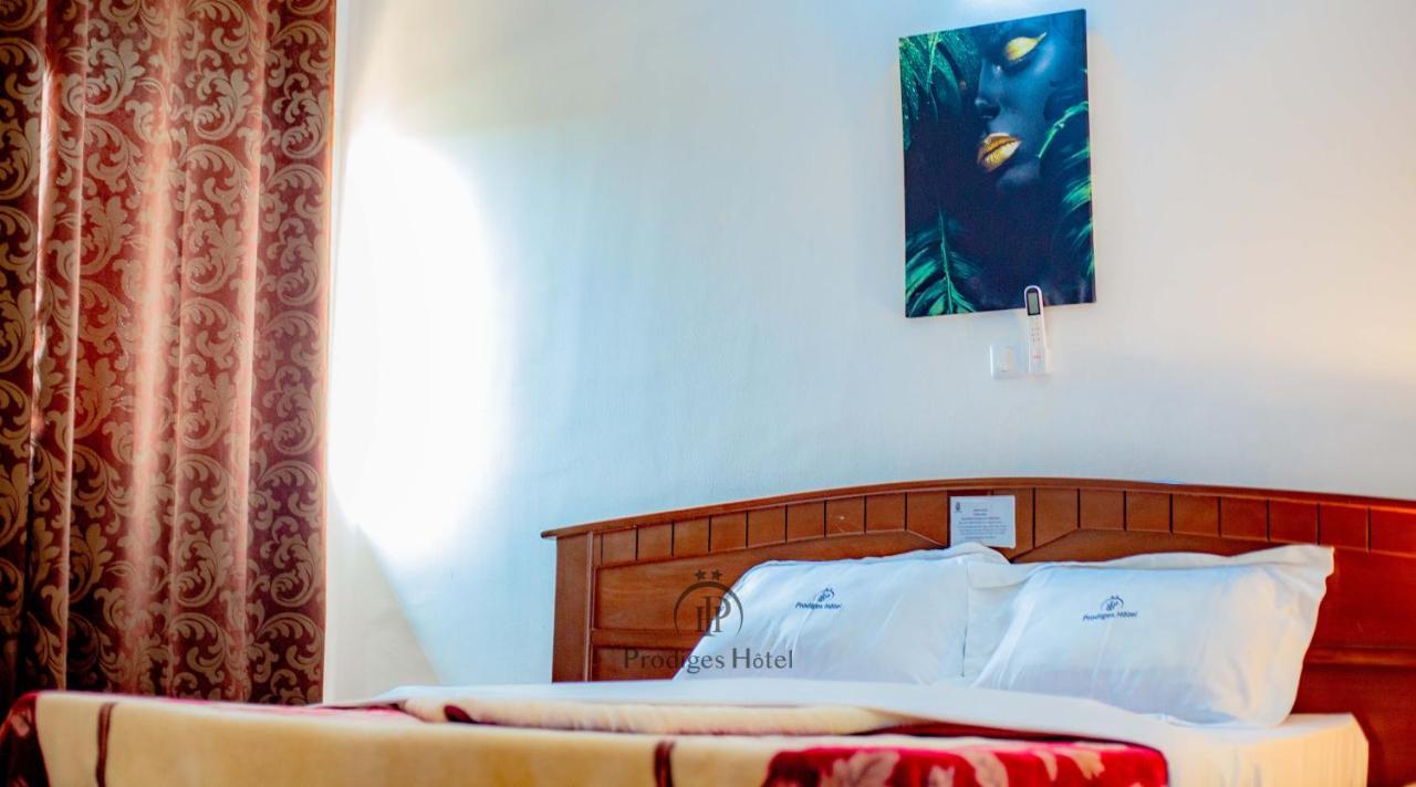 Prodiges Hotel Yaoundé Kültér fotó