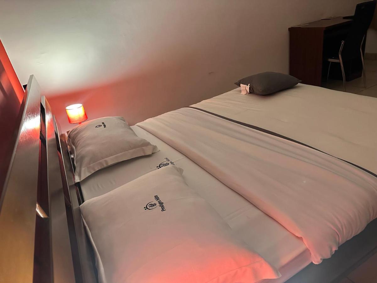 Prodiges Hotel Yaoundé Kültér fotó